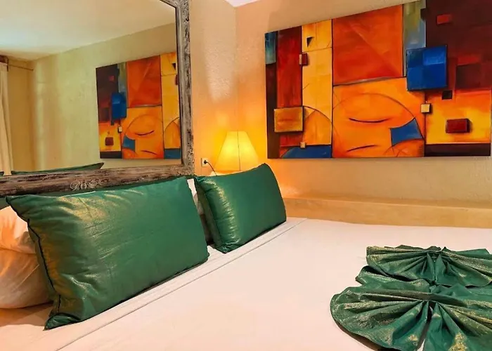 Aparthotel Dengan Pemandangan Kolam Renang Canggu